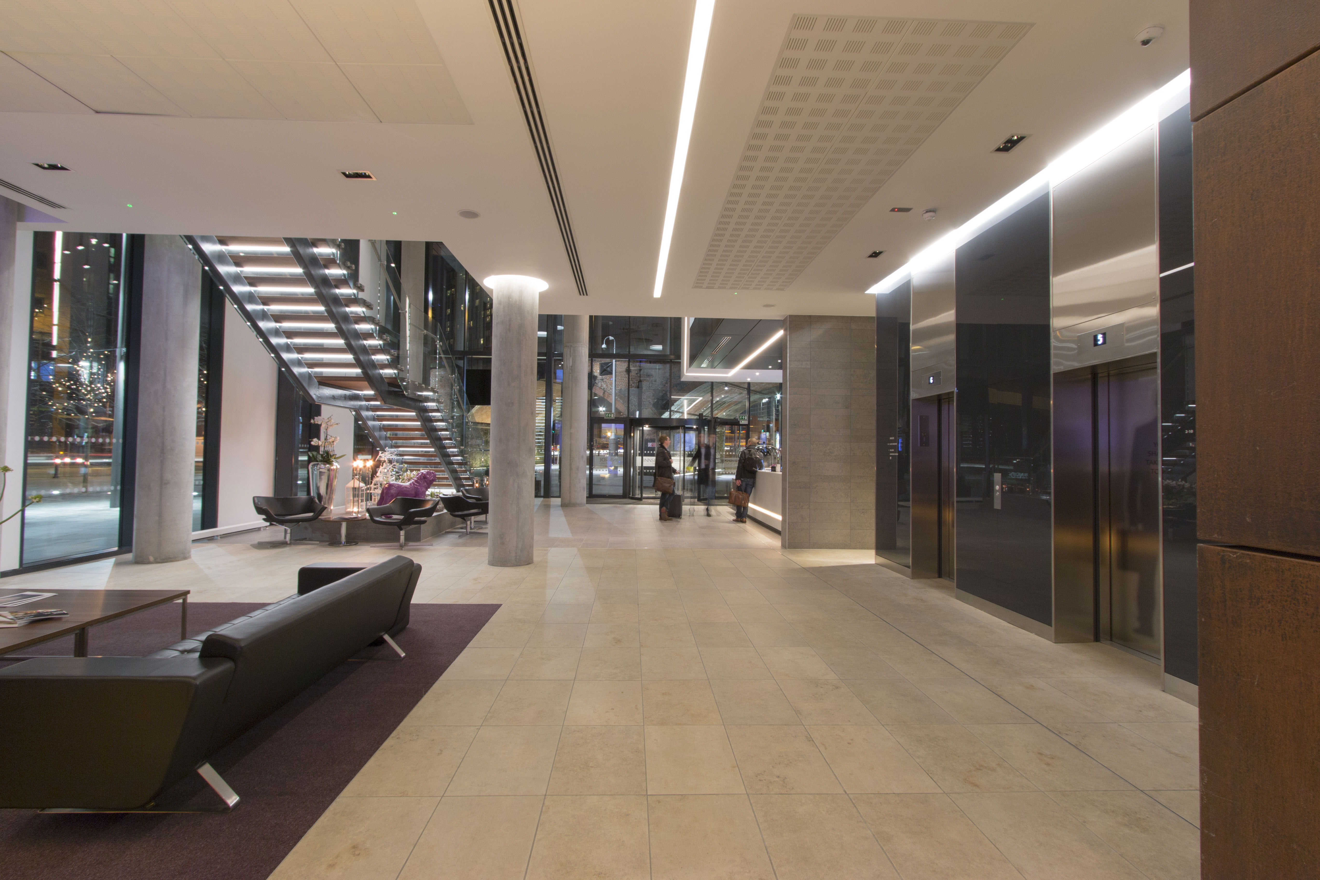 曼彻斯特英锡德酒店（注：Innside是酒店品牌名） 丨United KingdomManchester丨Reid Architects-13