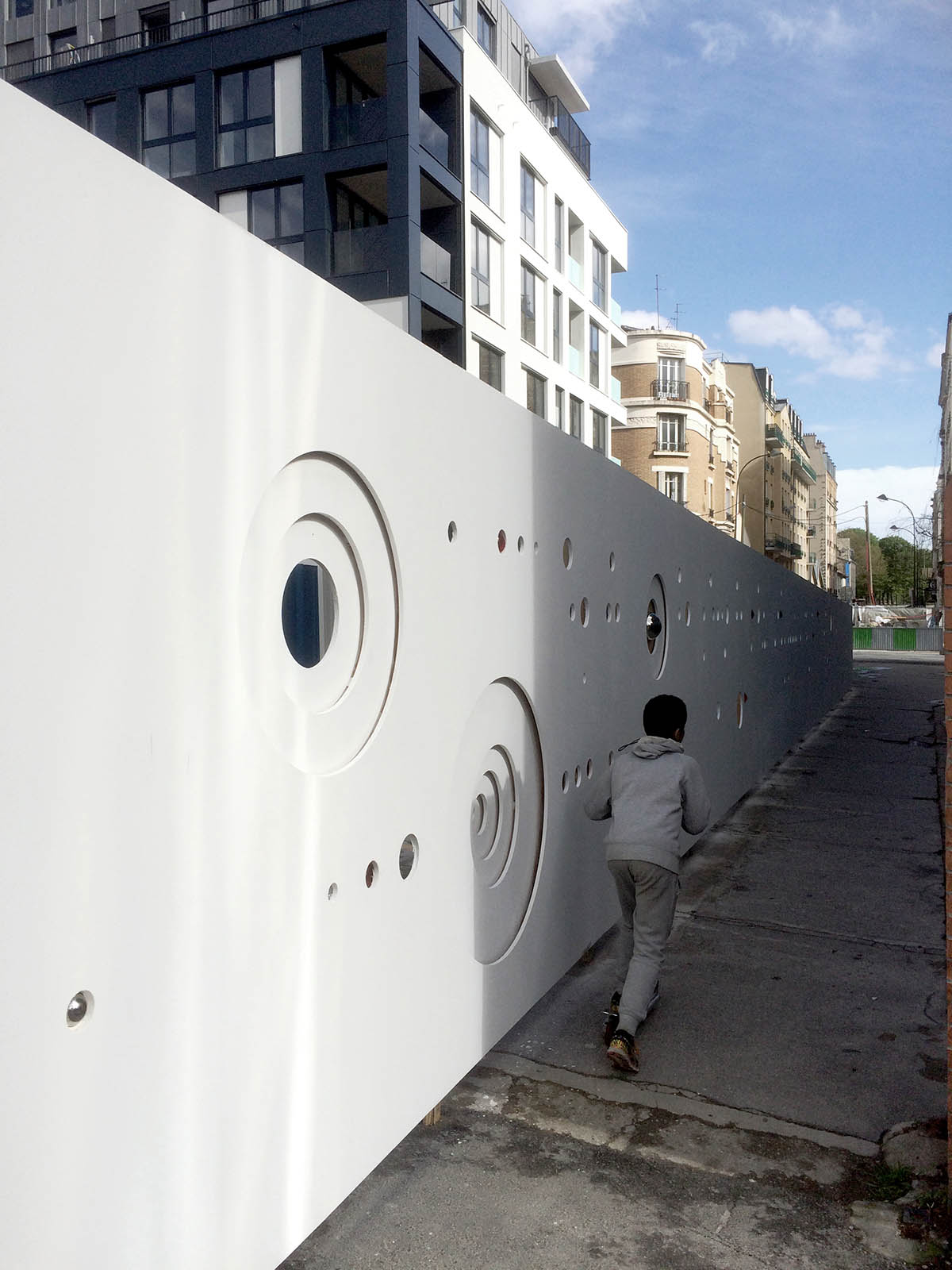 “PASSAGES”,建筑工地城市场景光学装置-5