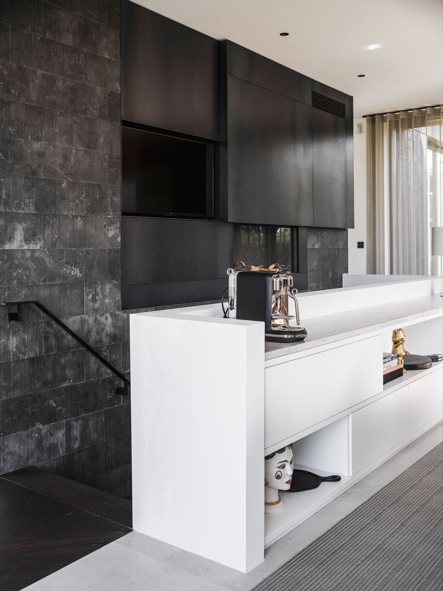 Villa gebouwd onder architectuur-12