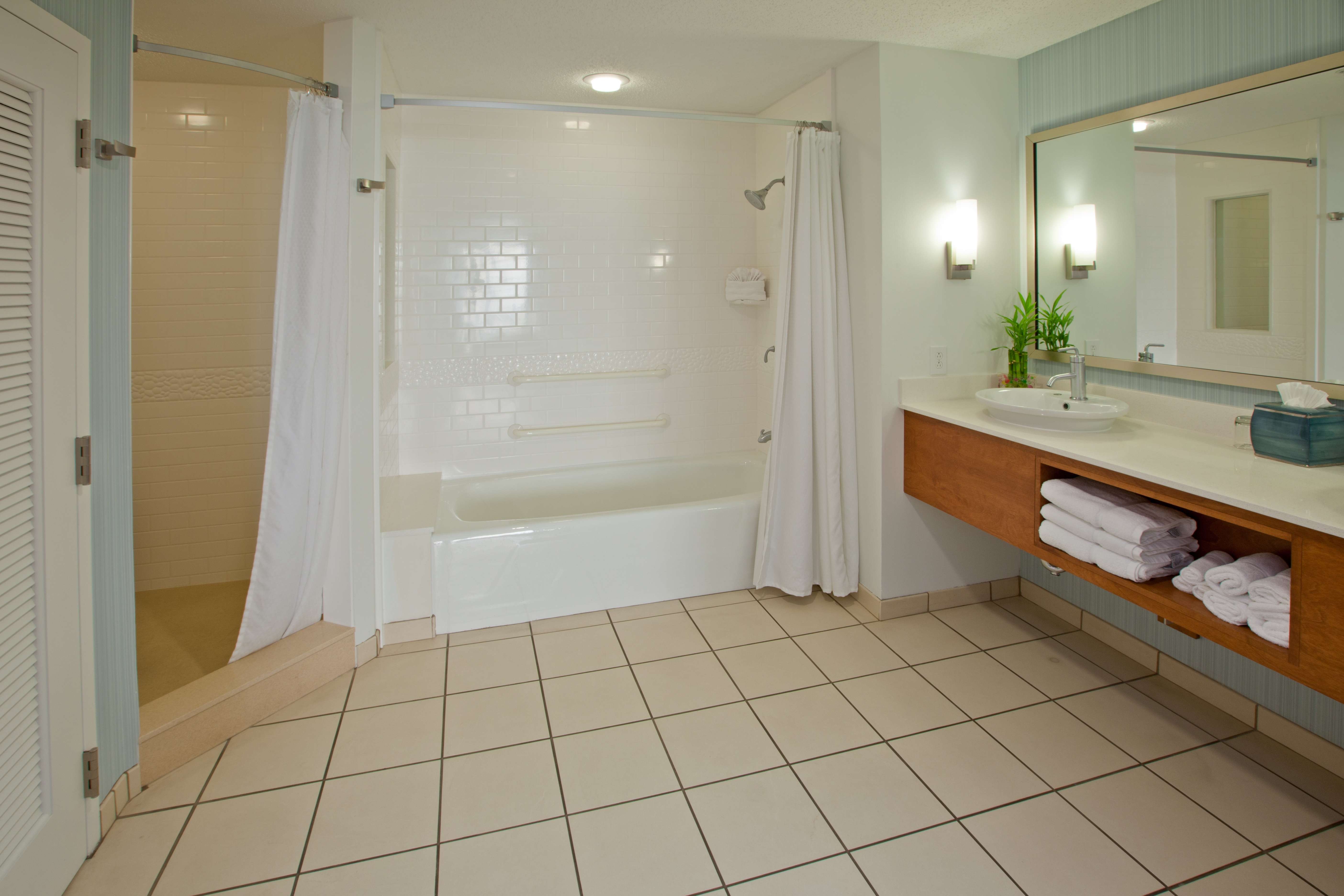 HOTEL INDIGO ARCHITECTURAL CTR-23