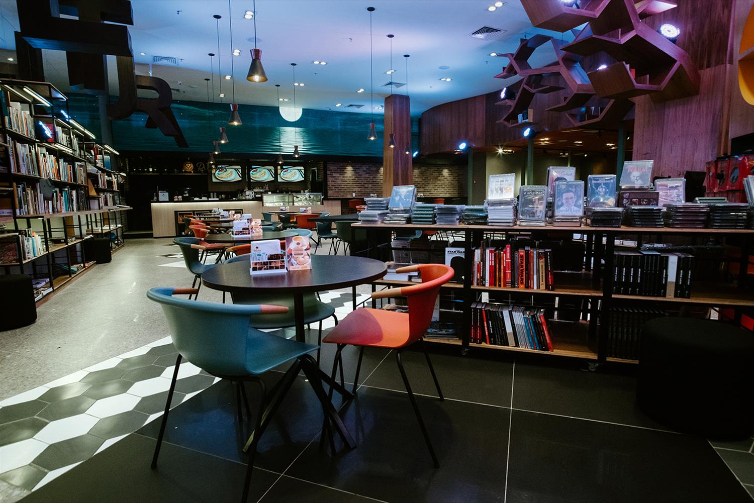 Livraria Cultura Fortaleza · 数字时代的现代图书馆设计-9