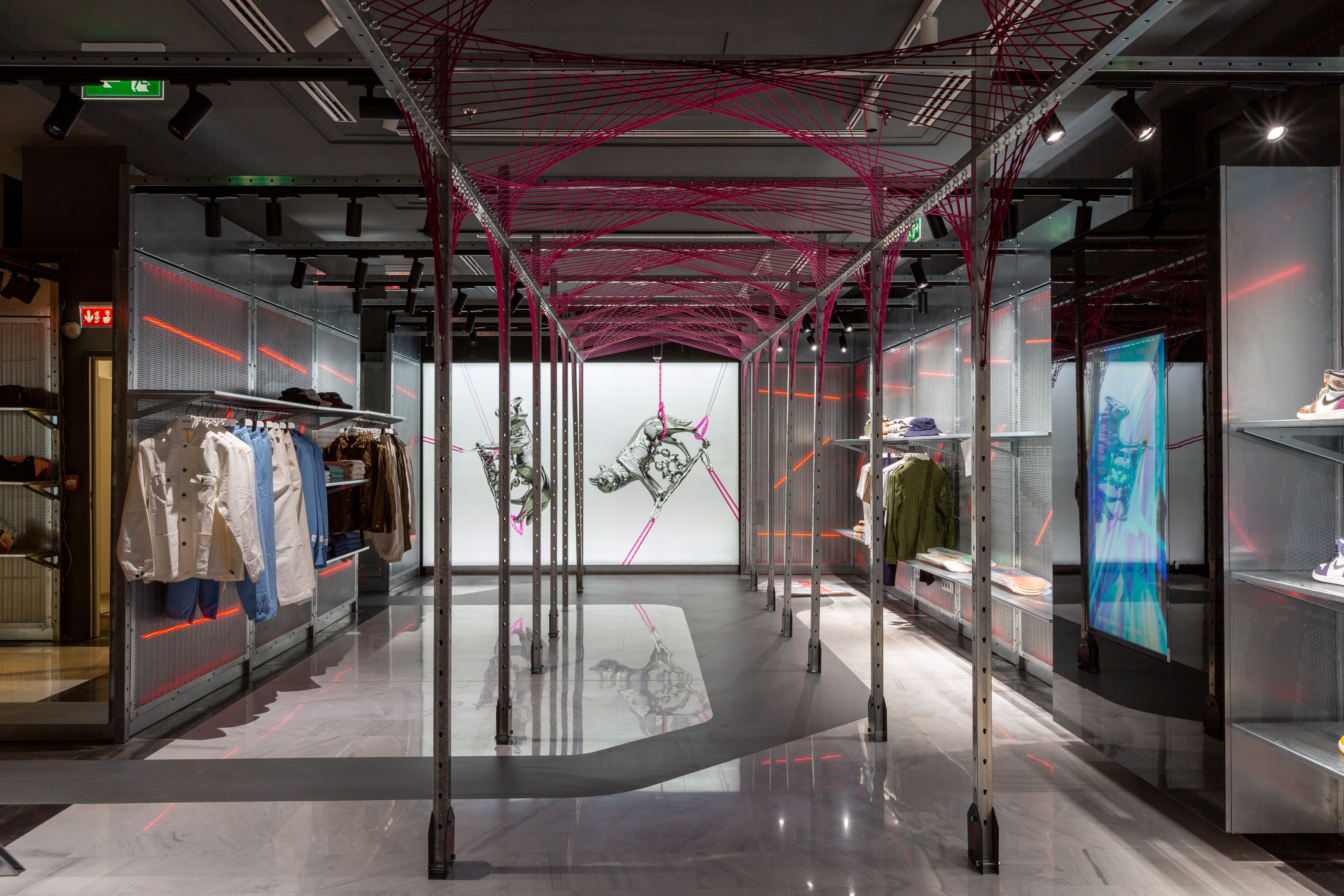 WOW 在线购物体验店丨西班牙马德里丨External Reference-59