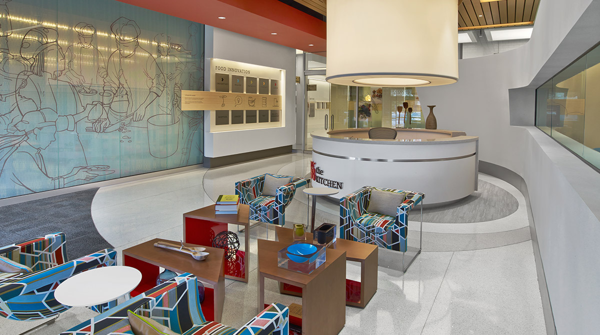 福来鸡厨房

注：Chick fil A常见的规范译名为福来鸡 ，是一家知名快餐连锁品牌 丨美国亚特兰大丨Smallwood-0