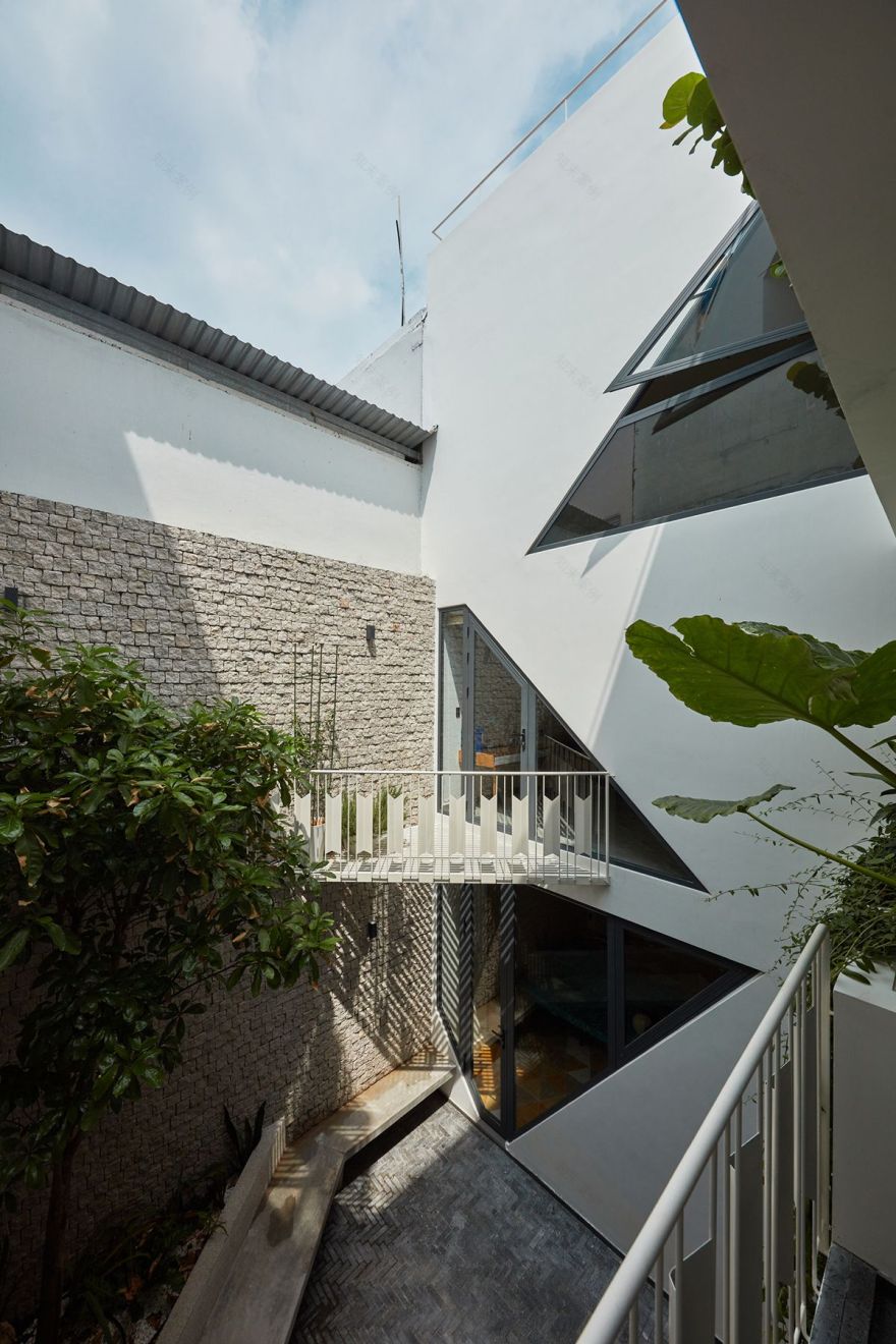 空间魔法师 · 新旧融合的越南特色住宅设计-41