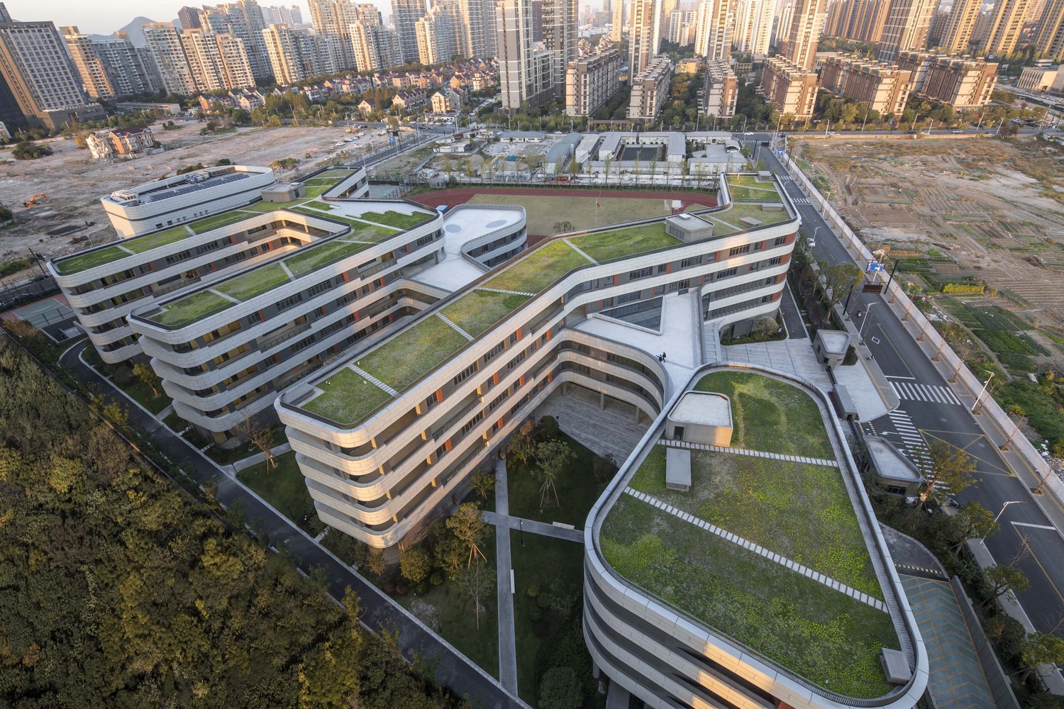 浙江大学的附属中学教育建筑 · 开放,活力,绿色-14