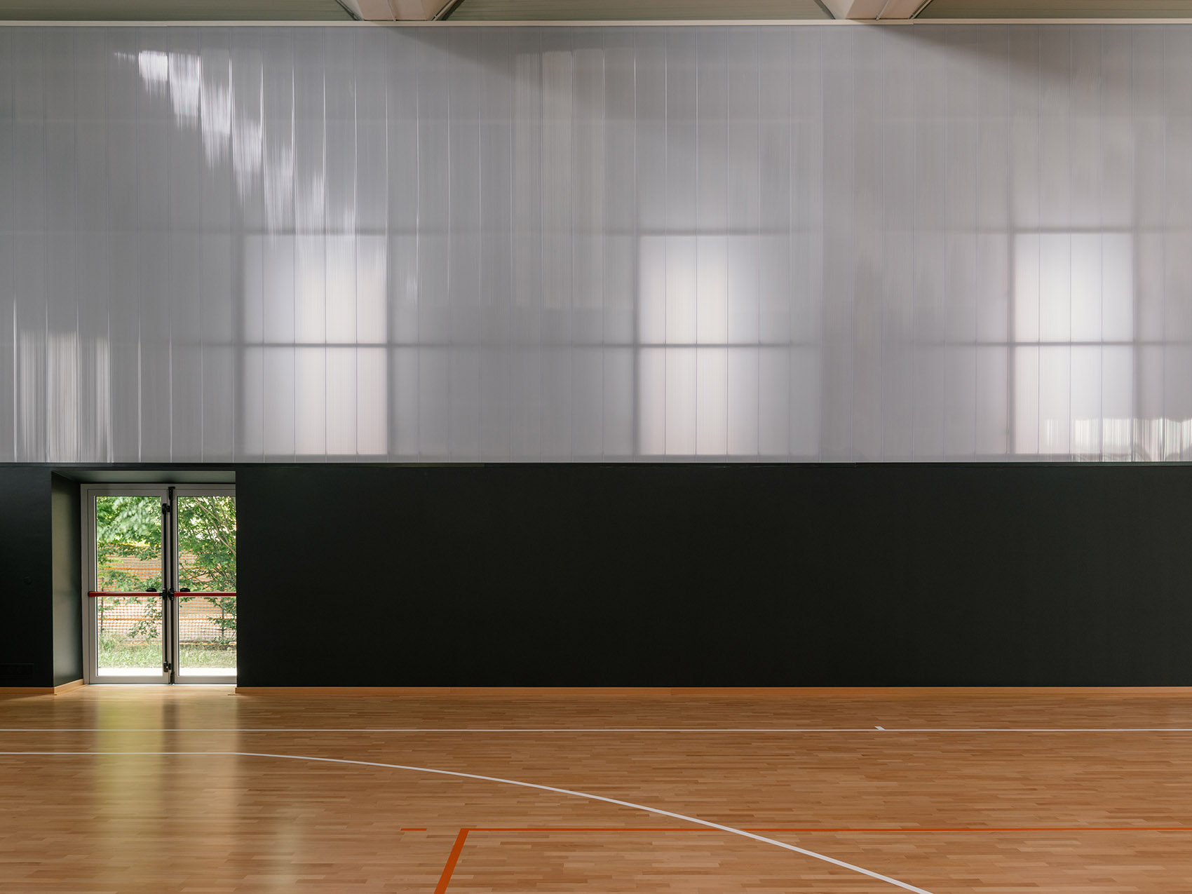 Ostiglia学校体育馆丨意大利丨Archiplan Studio-56