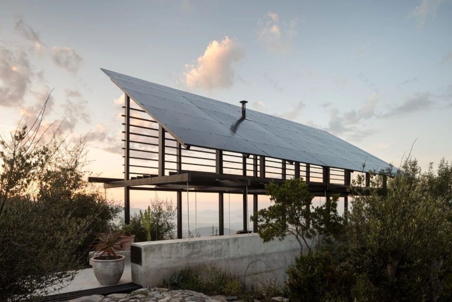 加维亚的房子丨巴西里约热内卢丨gru.a-104