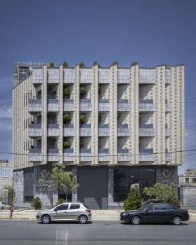 侧身公寓丨伊朗丨Ashari Architects
