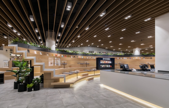 第一广场 YP 图书-33