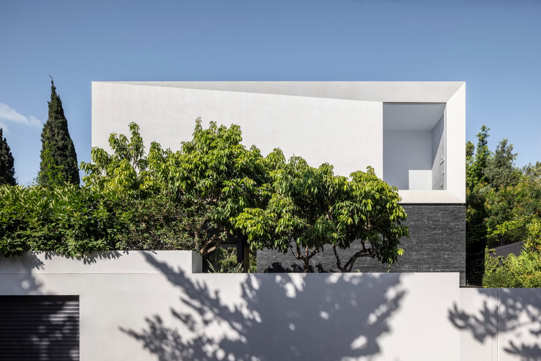 T 别墅丨以色列特拉维夫丨Pitsou Kedem Architects-0