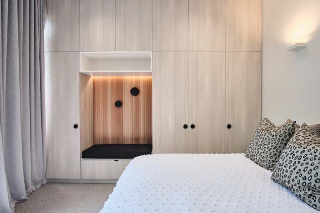 丨Wendy Holland和Kelli-14