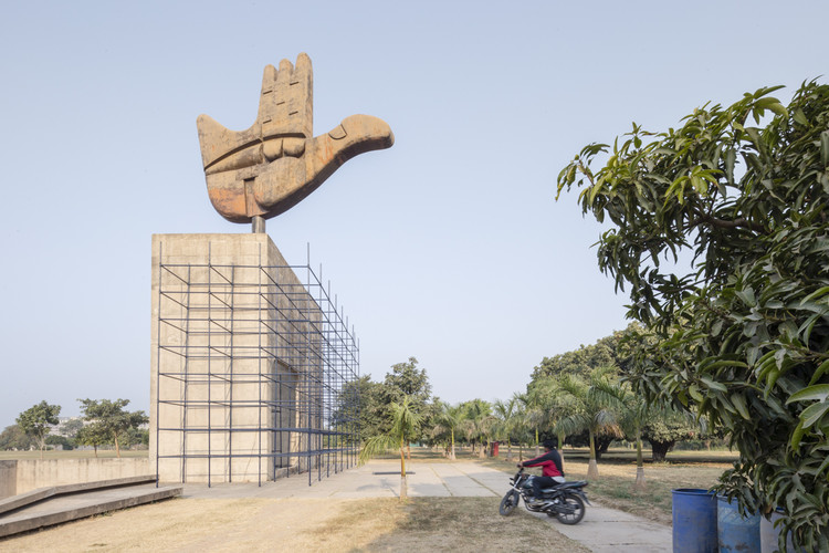 勒·柯布西耶的昌迪加尔奇迹 | 现代与传统的完美融合-58