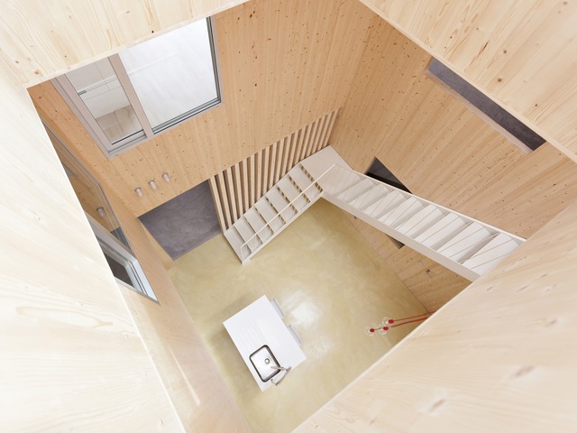 西班牙绍萨尔"G House"——混凝土与庭院的巧妙结合-14