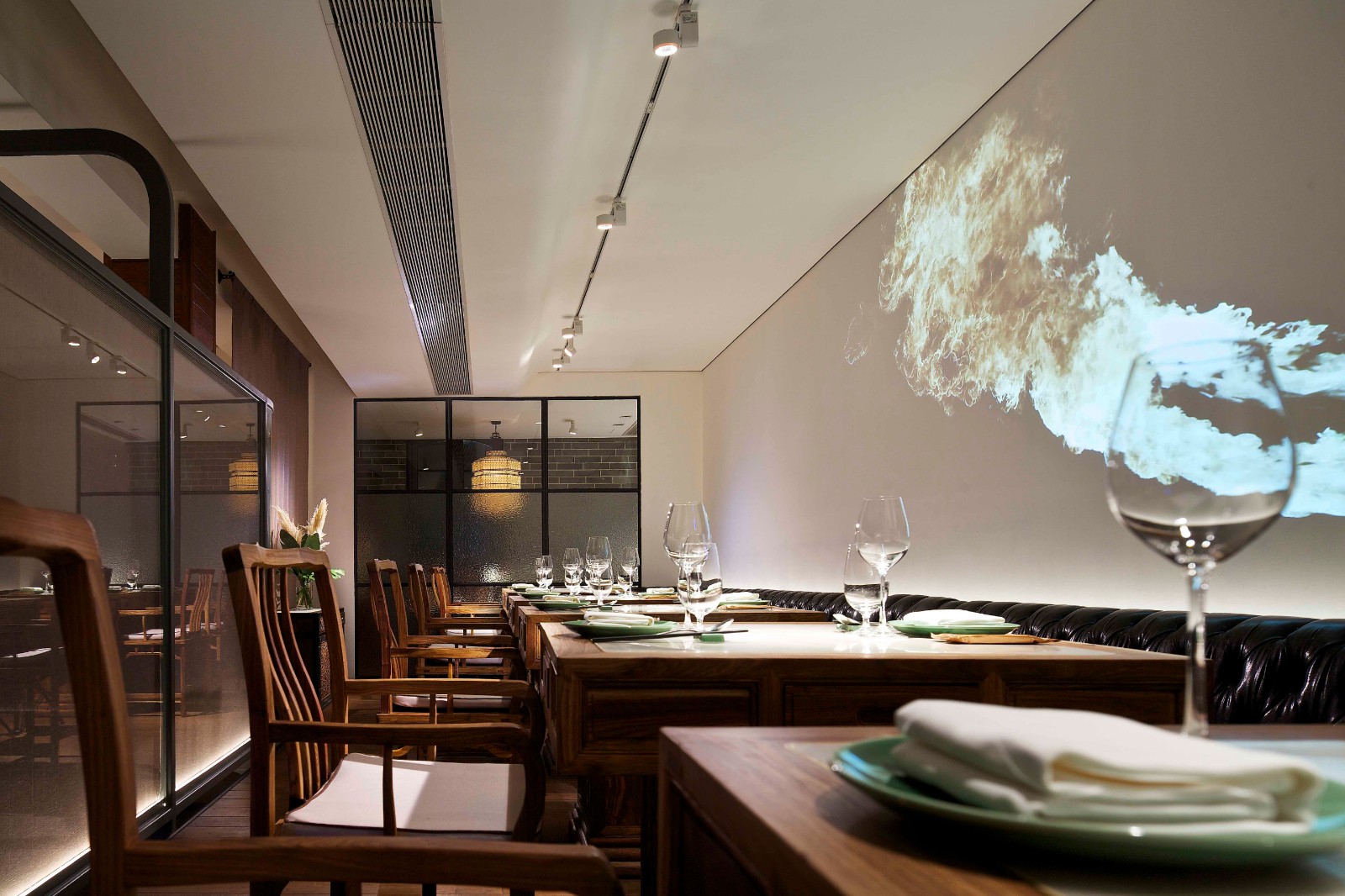 王大泉丨灯明影疏，映天地大美不言 晟永興三里屯店-29