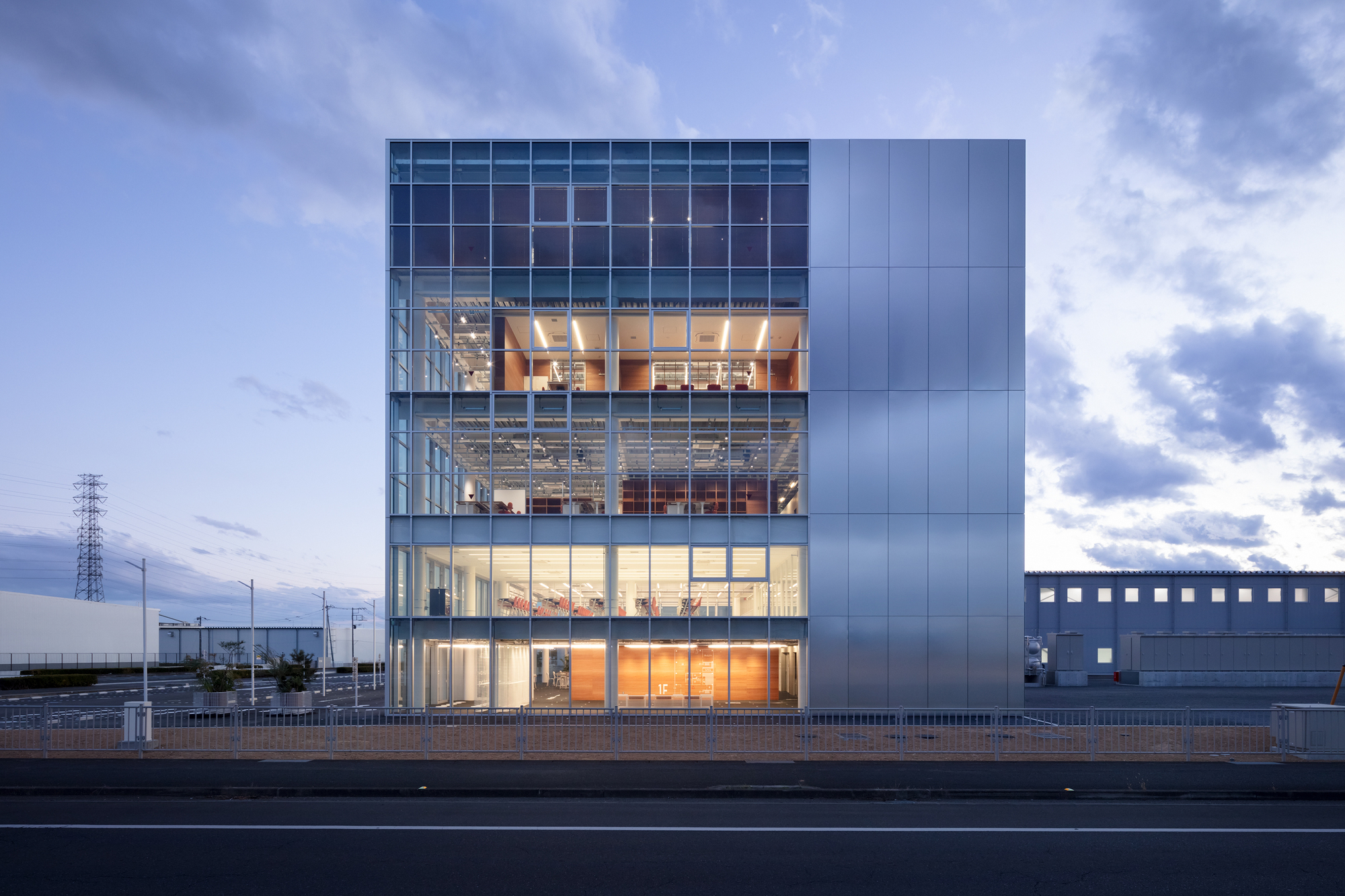 古河制造办公室和工厂丨日本丨Jo Nagasaka,Schemata Architects-49