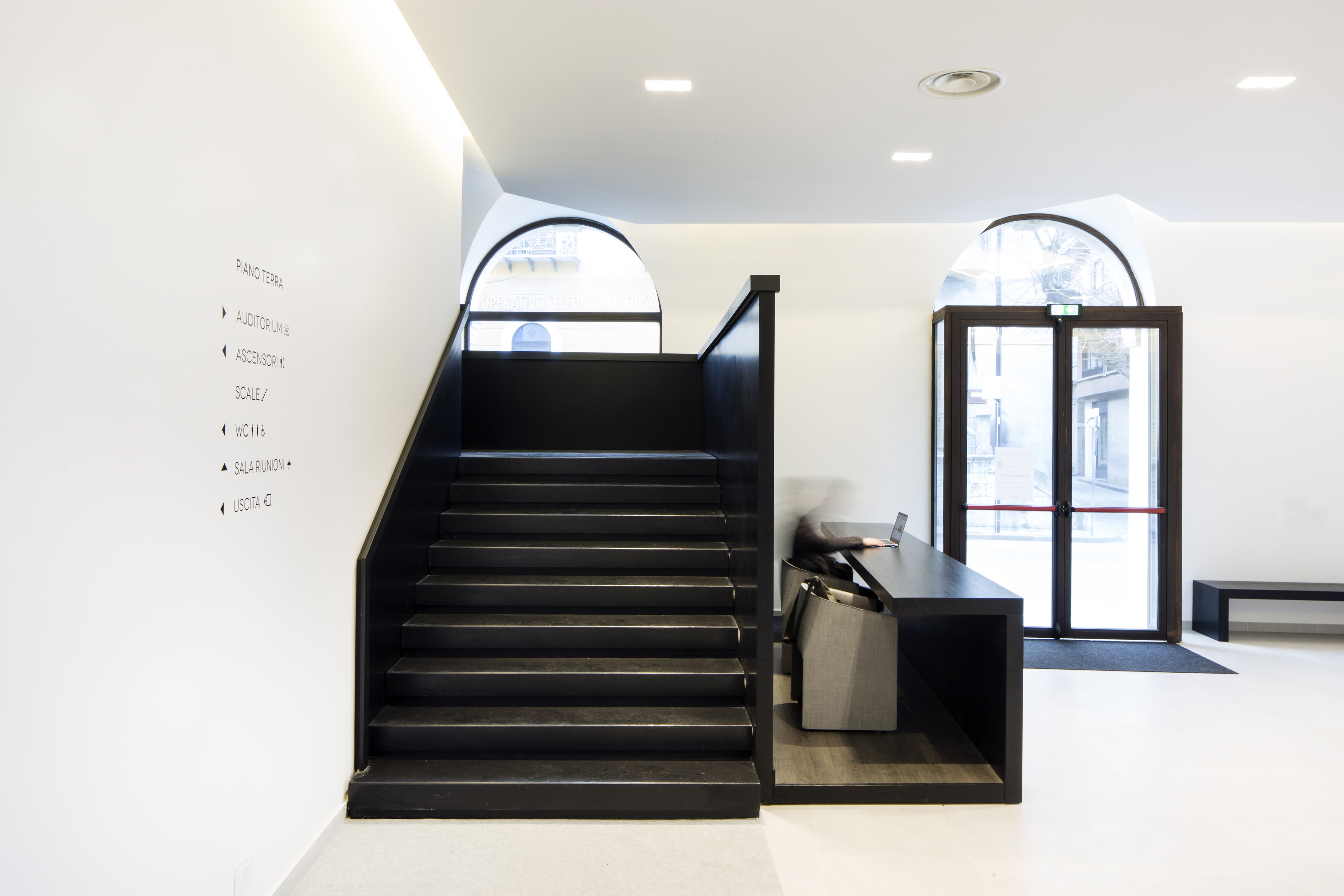 新旧对话,城市记忆与当代建筑的共生-27