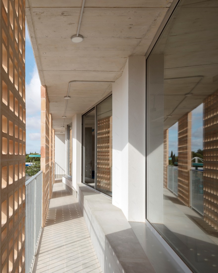 以社区为核心的智能化办公建筑设计-22