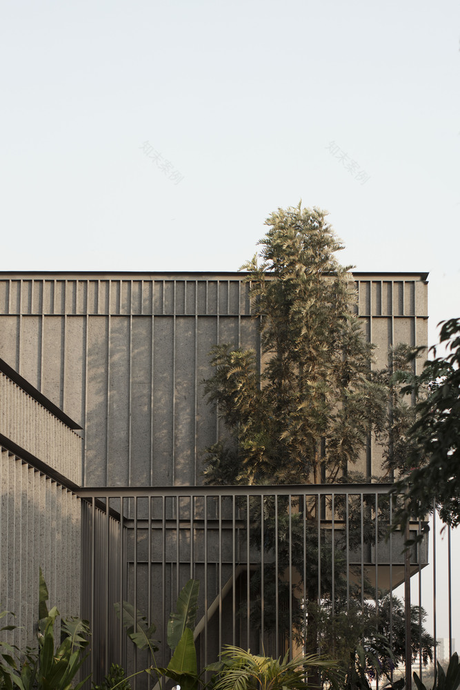 印度湖边悬浮别墅-42