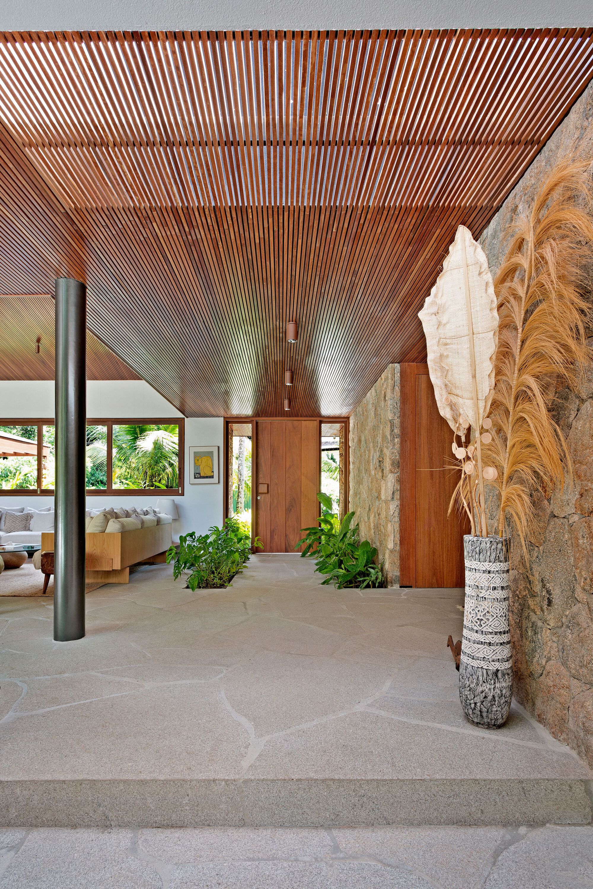 伊波朗加之家丨巴西丨Ana Angrimani Arquitetura-31