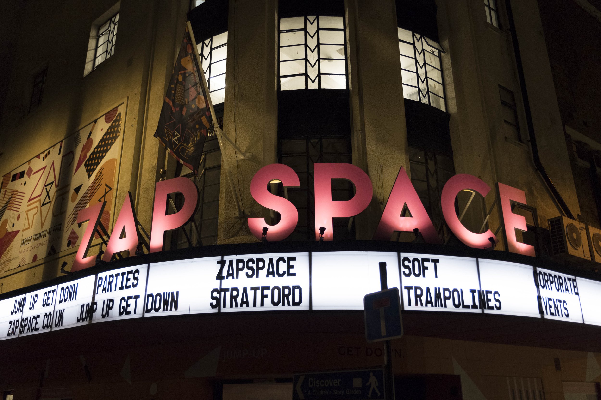 ZAPspace室内蹦床公园-3