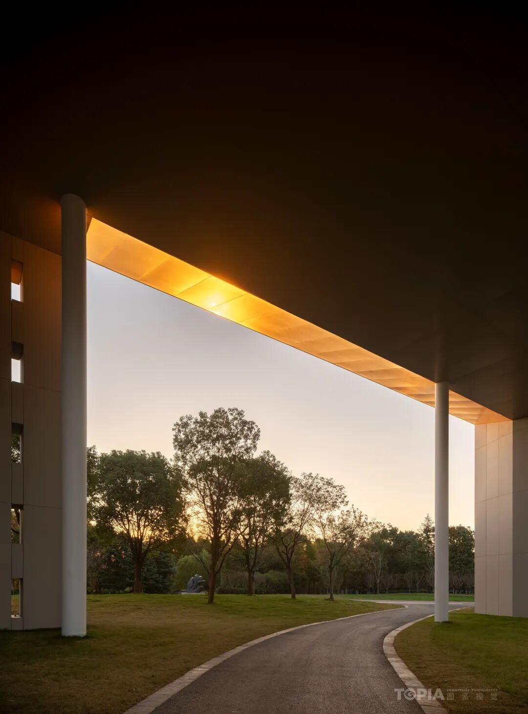 中国雕塑学会艺术馆丨中国芜湖丨北京中德行建筑设计有限公司-36