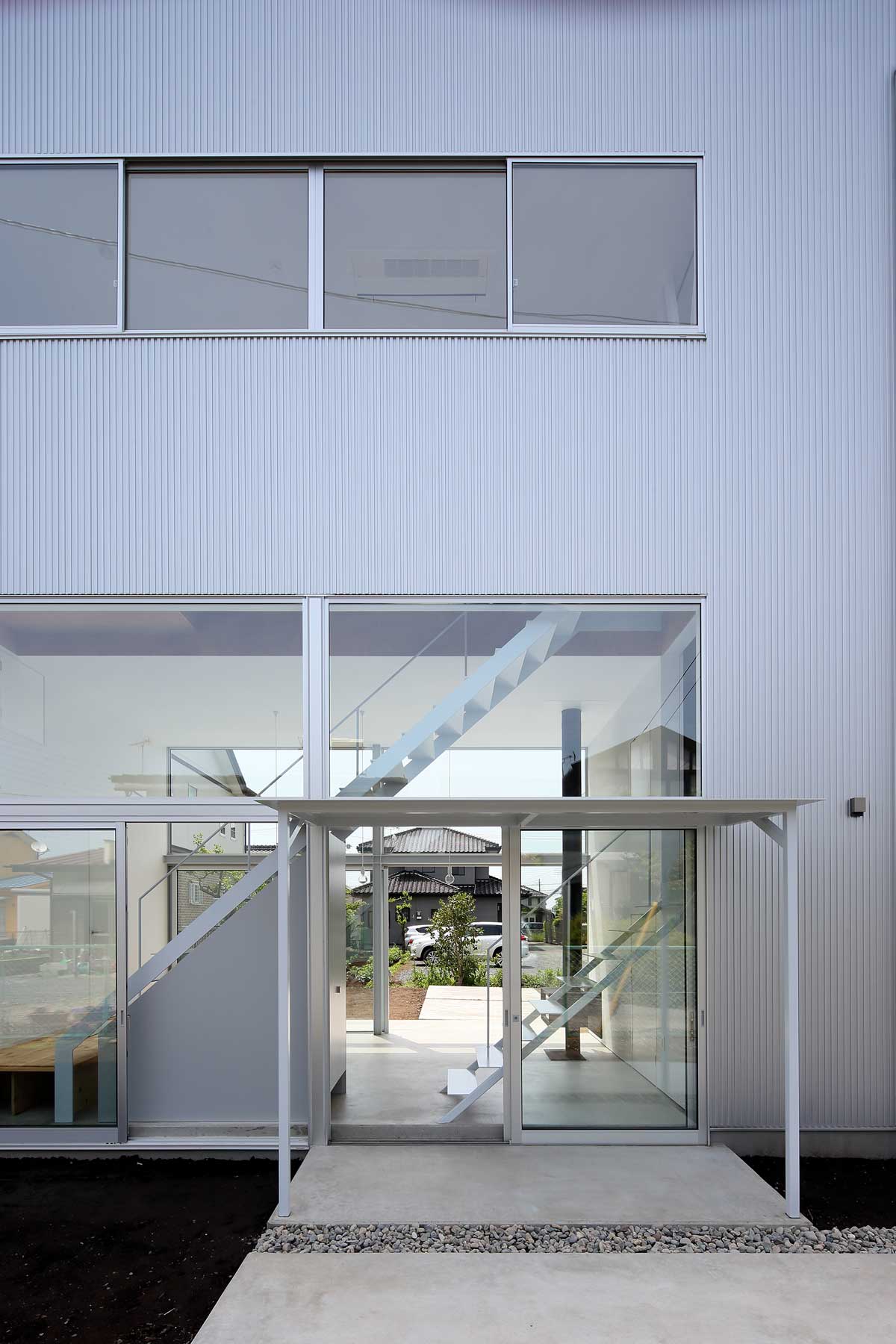 把我安置在家中；为我提供住所（注：由于原表述House ME表意不明确，house作动词有给……提供住处等意思，结合语境不同可能有不同准确表达，以上是较常见可能的翻译） 丨小島光晴建築設計事務所-1