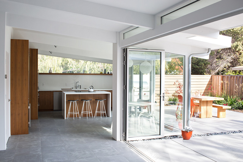 加州帕洛阿尔托美国传统埃希勒住宅翻新-19