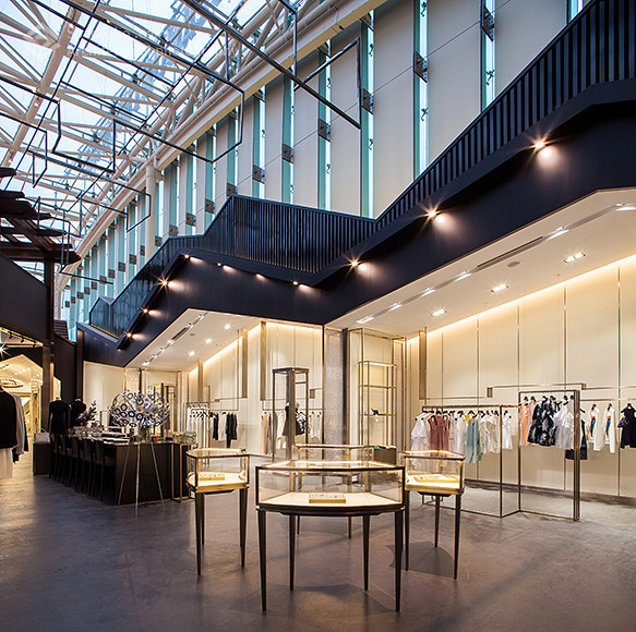 独尊建筑摄影:Le Select女装环球店-7