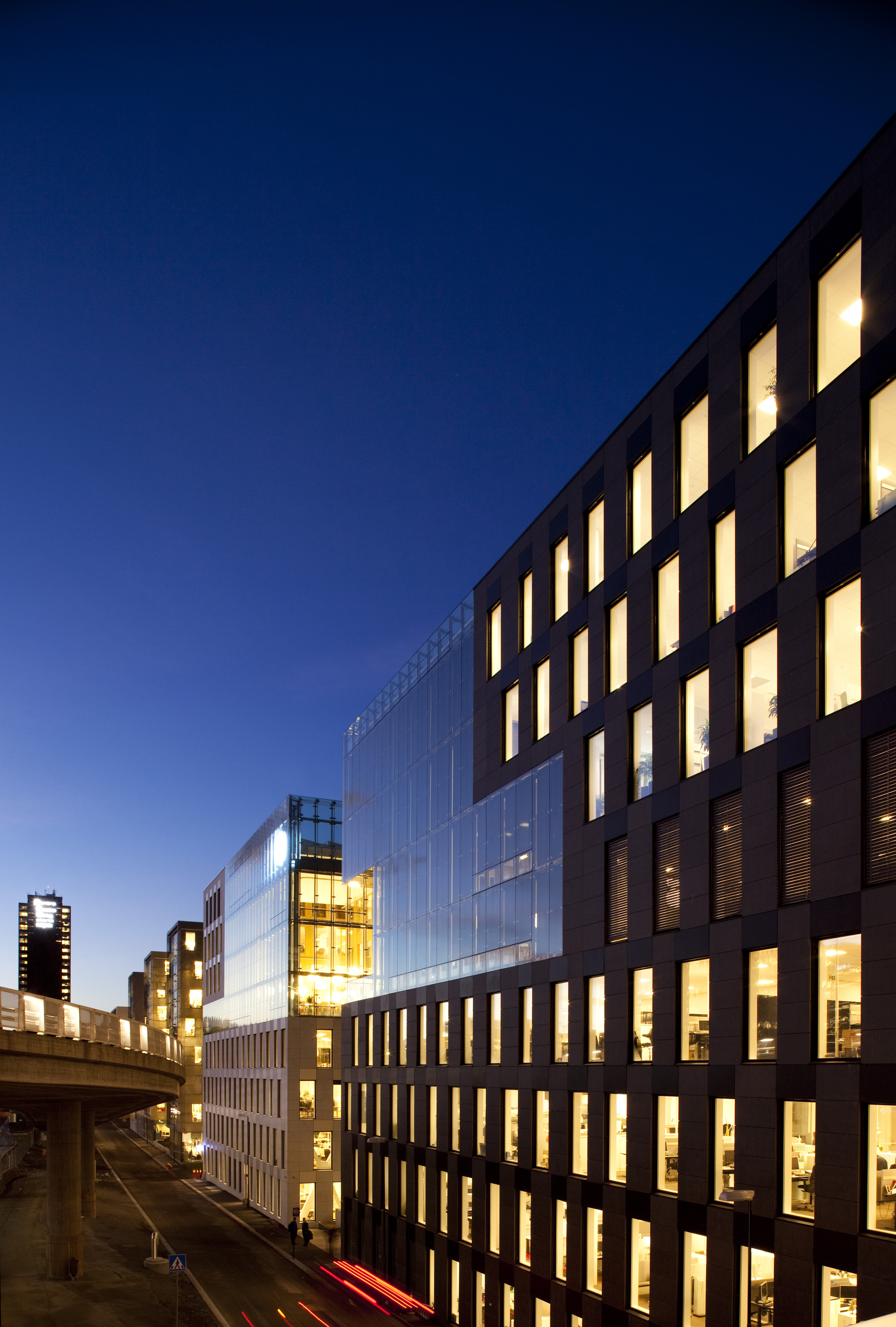 施韦格加德斯门 21 + 23-15