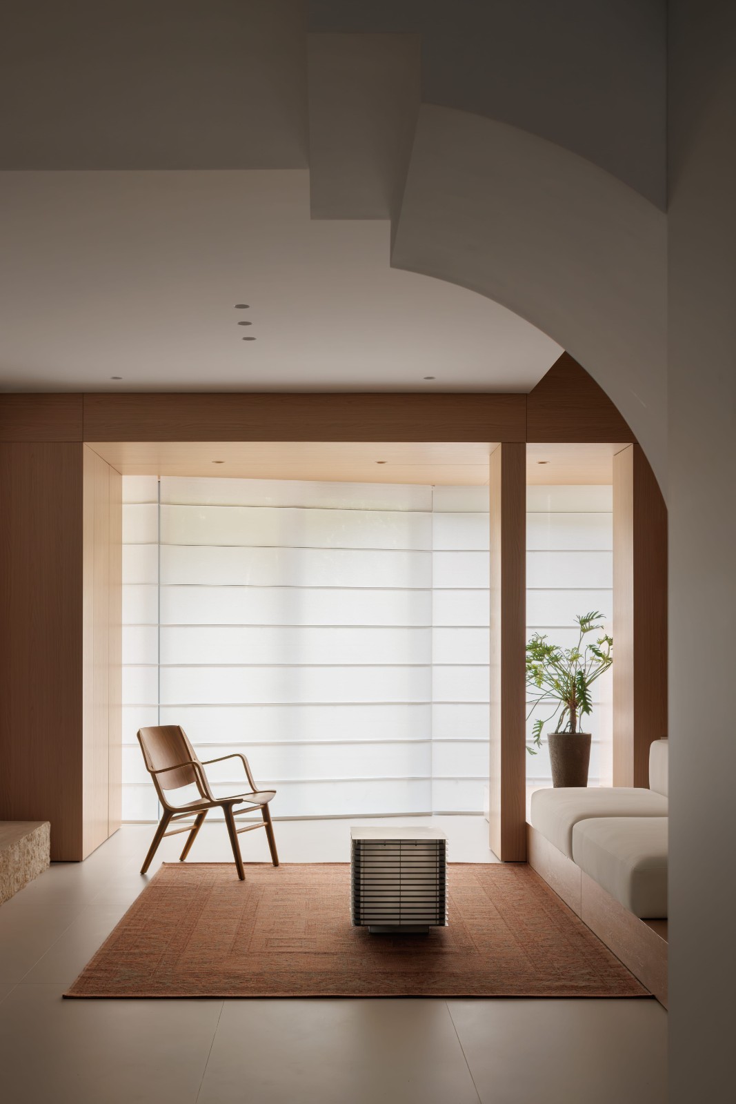 HURR赫设计丨复式的破界与重构:木质骨骼与简白画幕-6