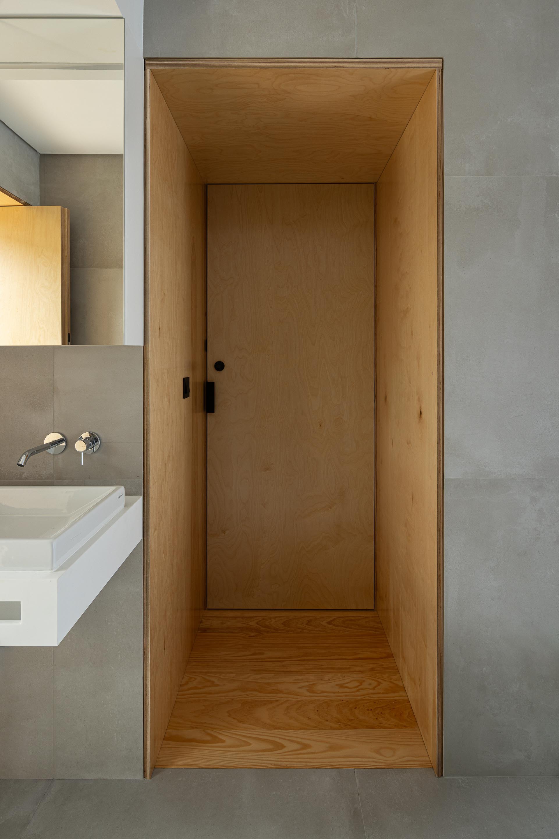 众议院CR(注:CR可能有多种含义,常见的有Continuing Resolution 即持续决议案,但由于缺乏具体语境,无法准确判定CR的意思这里按照信息提供流程,先给出此翻译,若CR有更准确的对应意思,可结合准确语境再次询问) 丨葡萄牙丨SO Arquitetura & Design-60