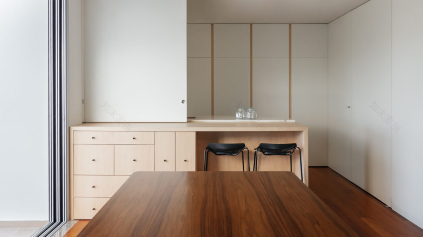 Uniquely laid out Patio Apartment created by RAS·A as a private but social living space 独特布局的帕肖公寓,由拉斯·A作为一个私人的,但社会生活空间。-24