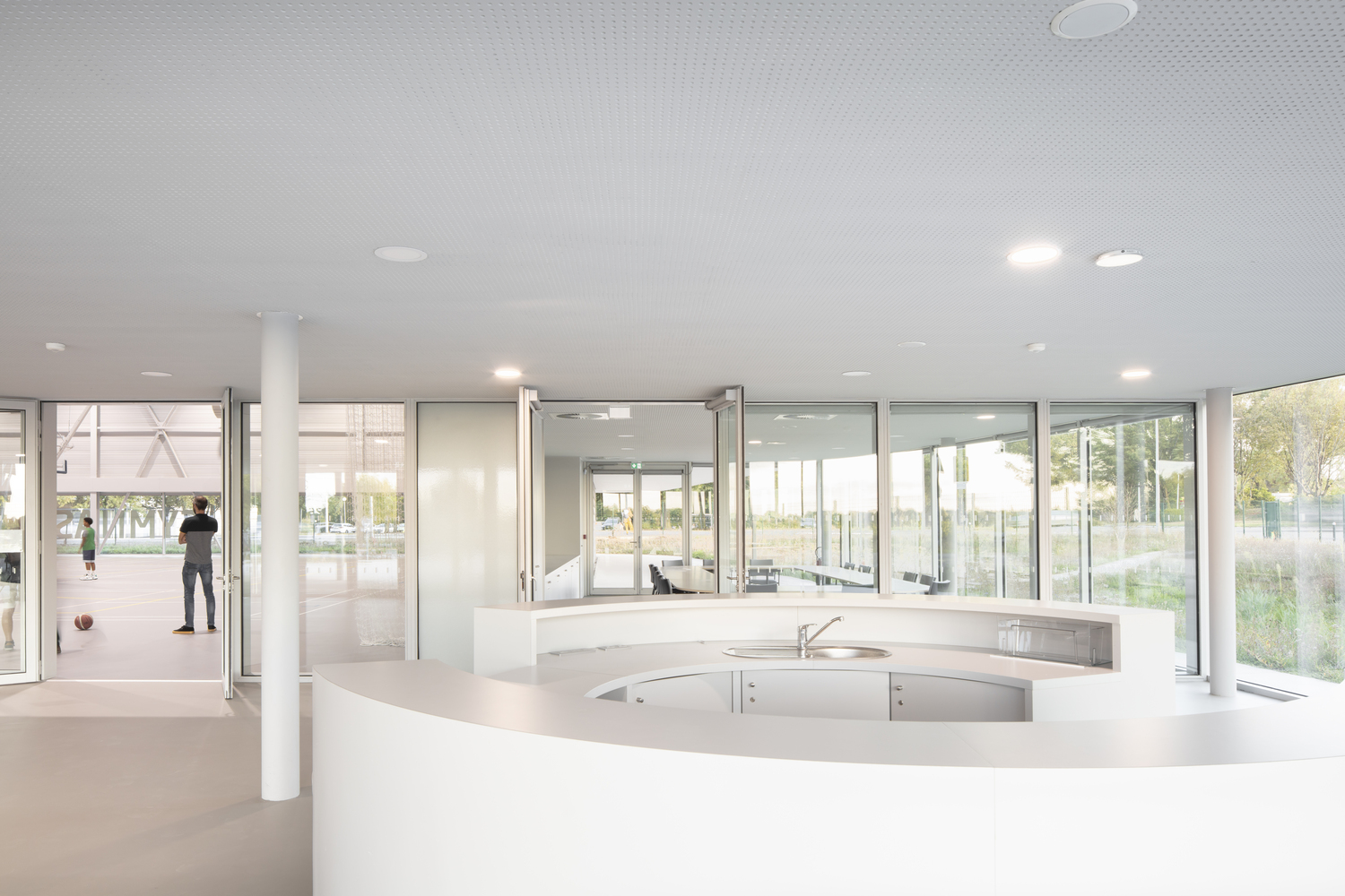 法国拉切斯奈体育馆丨博洪伯特建筑公司-31