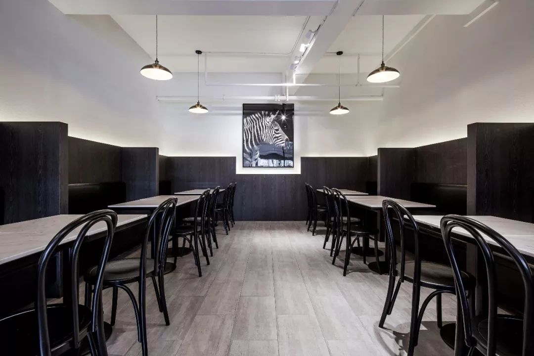 味匠咖啡厅 | 简约黑白演绎咖啡风情-16