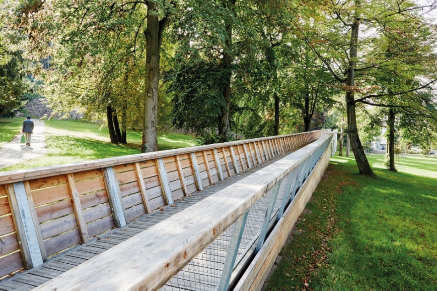 城市坡道 | 连接克雷伊市中心的无障碍新路径-32