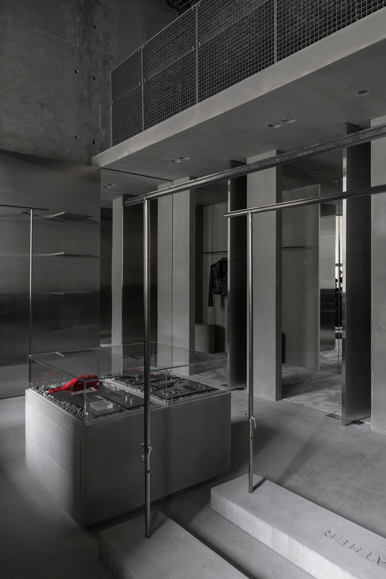 尤利亚波浪商店丨俄罗斯莫斯科丨Roman Gulyaev,Maria Tsakharias-56