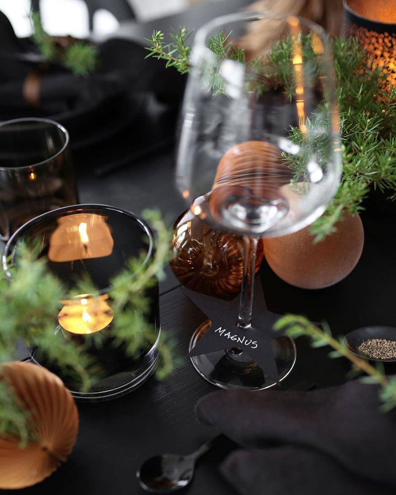 黑色魅力 | 挪威现代乡村风格的圣诞装饰-18