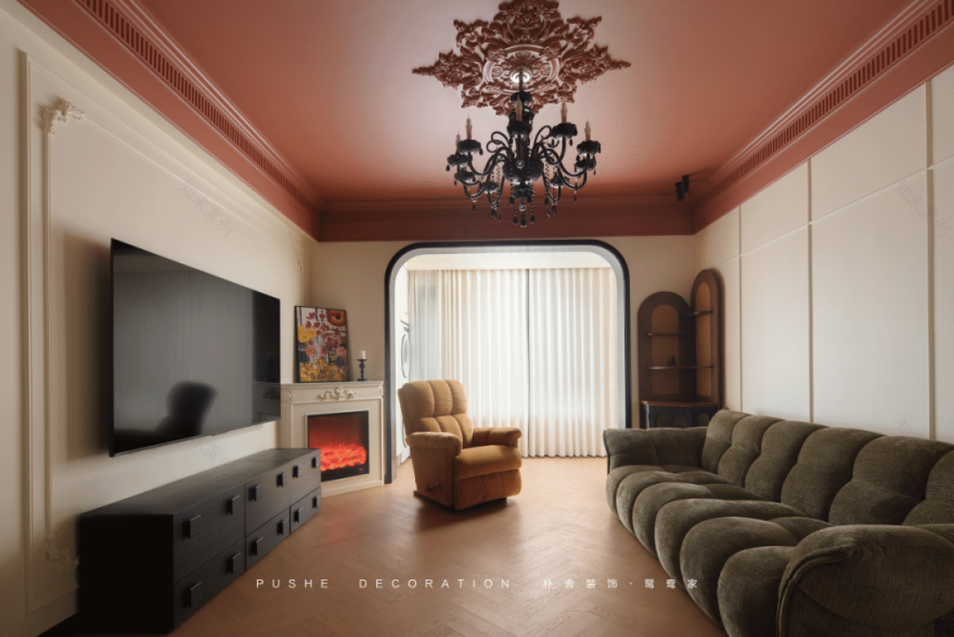 新作|摩登复古法式风,红与黑的极致碰撞-20