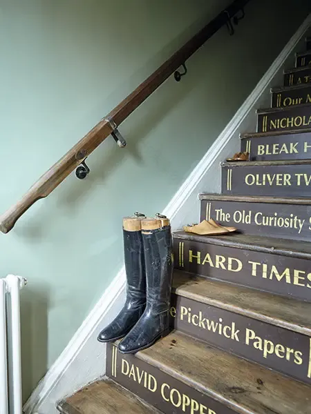 周末室内设计美图集锦 | 乡村风厨房、英式楼梯书名-10