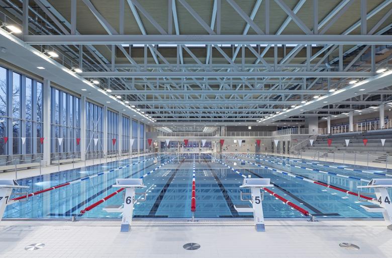 Sportbad NeckarPark 游泳馆丨德国斯图加特丨Niels Schubert Fotograf | BFF-21