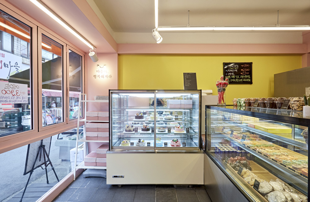 独特设计理念 | 8 平米小型唱片店的魅力室内改造-7