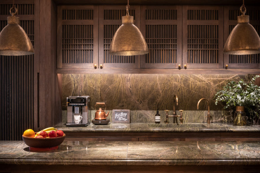 香港私募基金办公室 - 复古风情与金融气息的完美融合-15