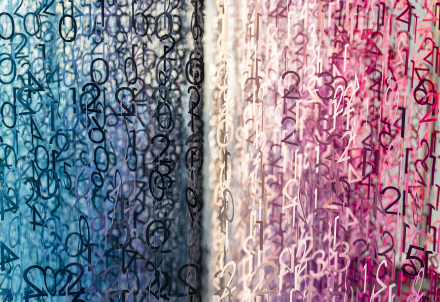 梦幻色彩空间——Emmanuelle Moureaux 的“时间切片”与“未来”雕塑-40