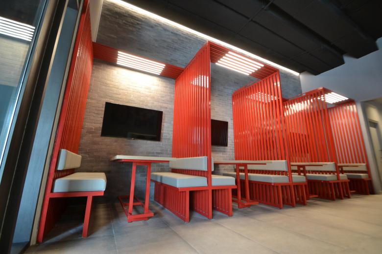 Paradigm Design House丨Eaters Restaurant丨Jordan-6