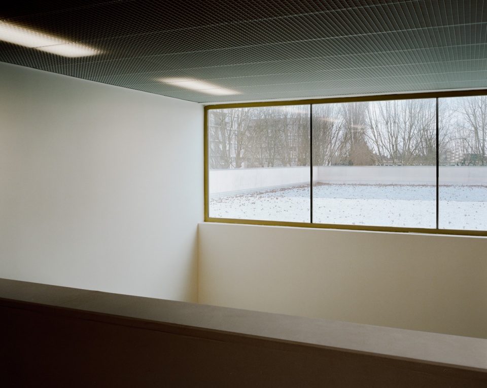 弧形墙体打造和谐环境,彩色混凝土呈现现代永恒-33