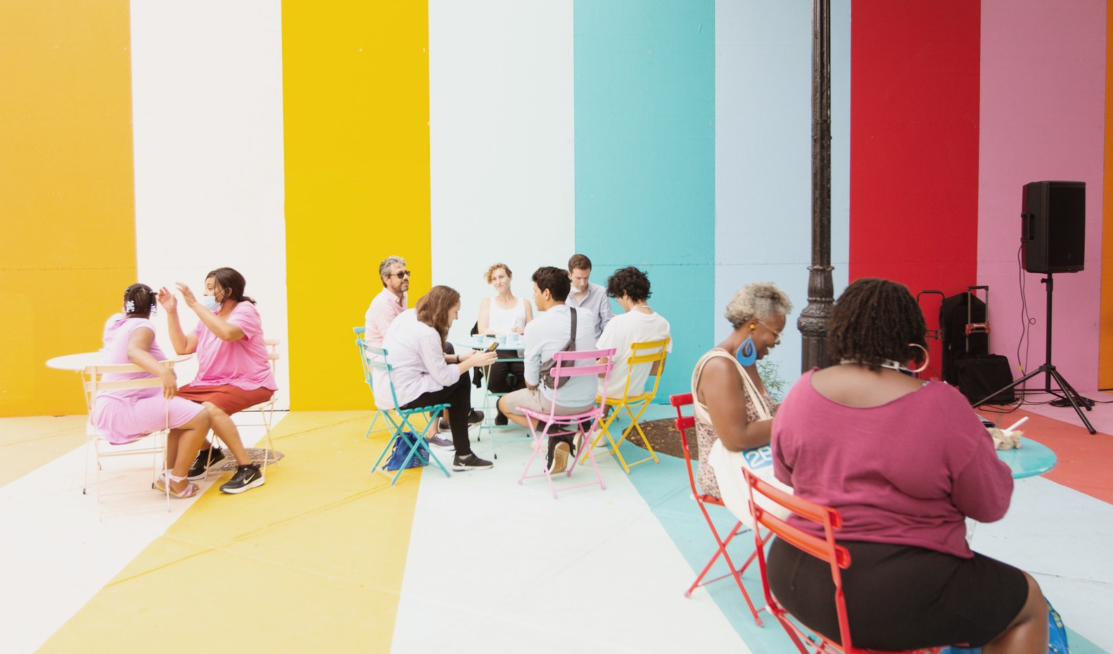 美国明亮的条纹装置丨Taller KEN 设计工作室-12