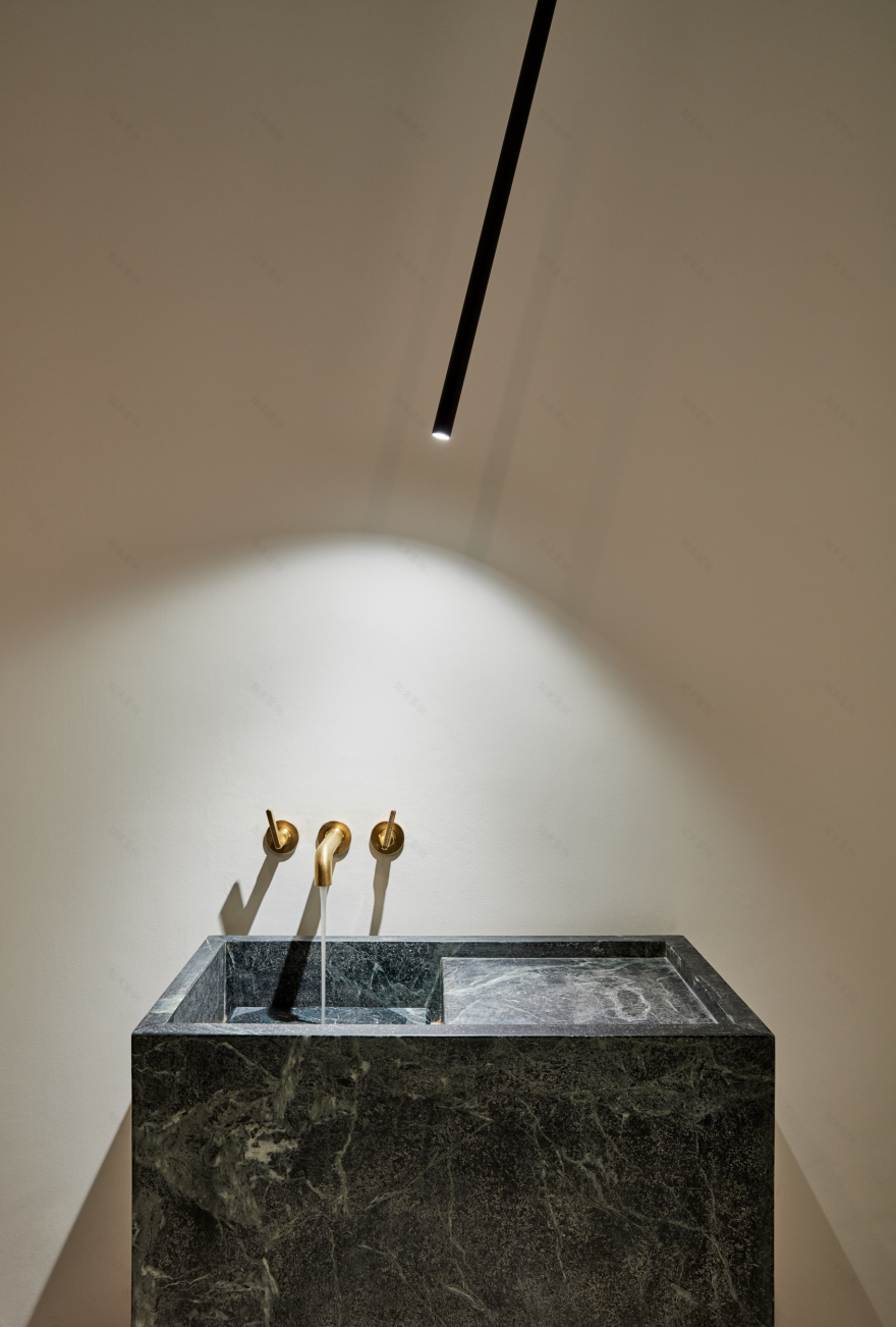 EtereoDesign 打造中东风情与意大利奢华的完美融合别墅丨阿联酋迪拜-6