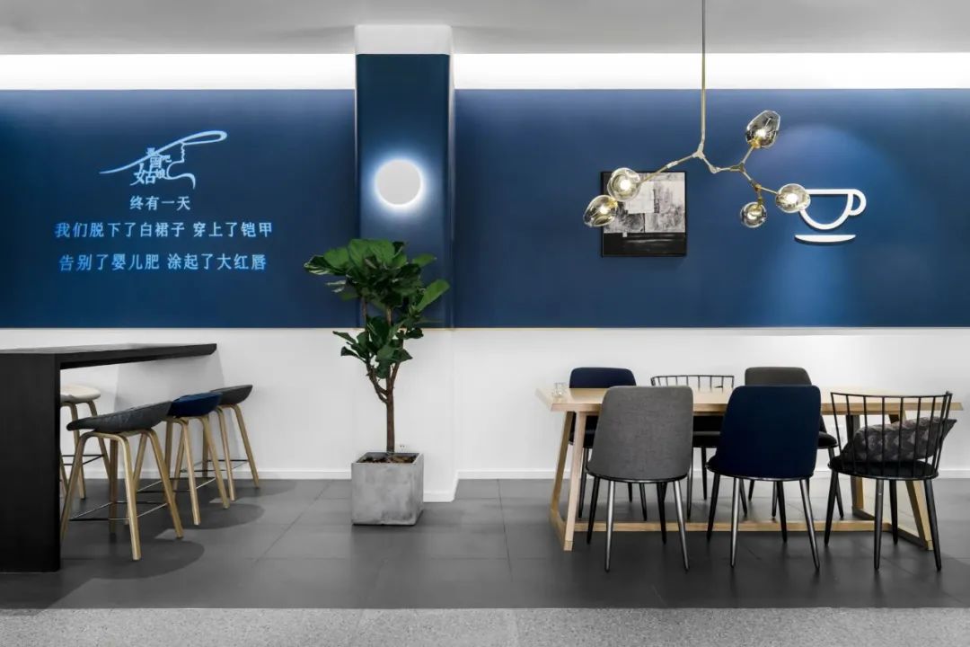 女性专属的曲线之美——嘉兴 450㎡LOFT 咖啡概念馆-44