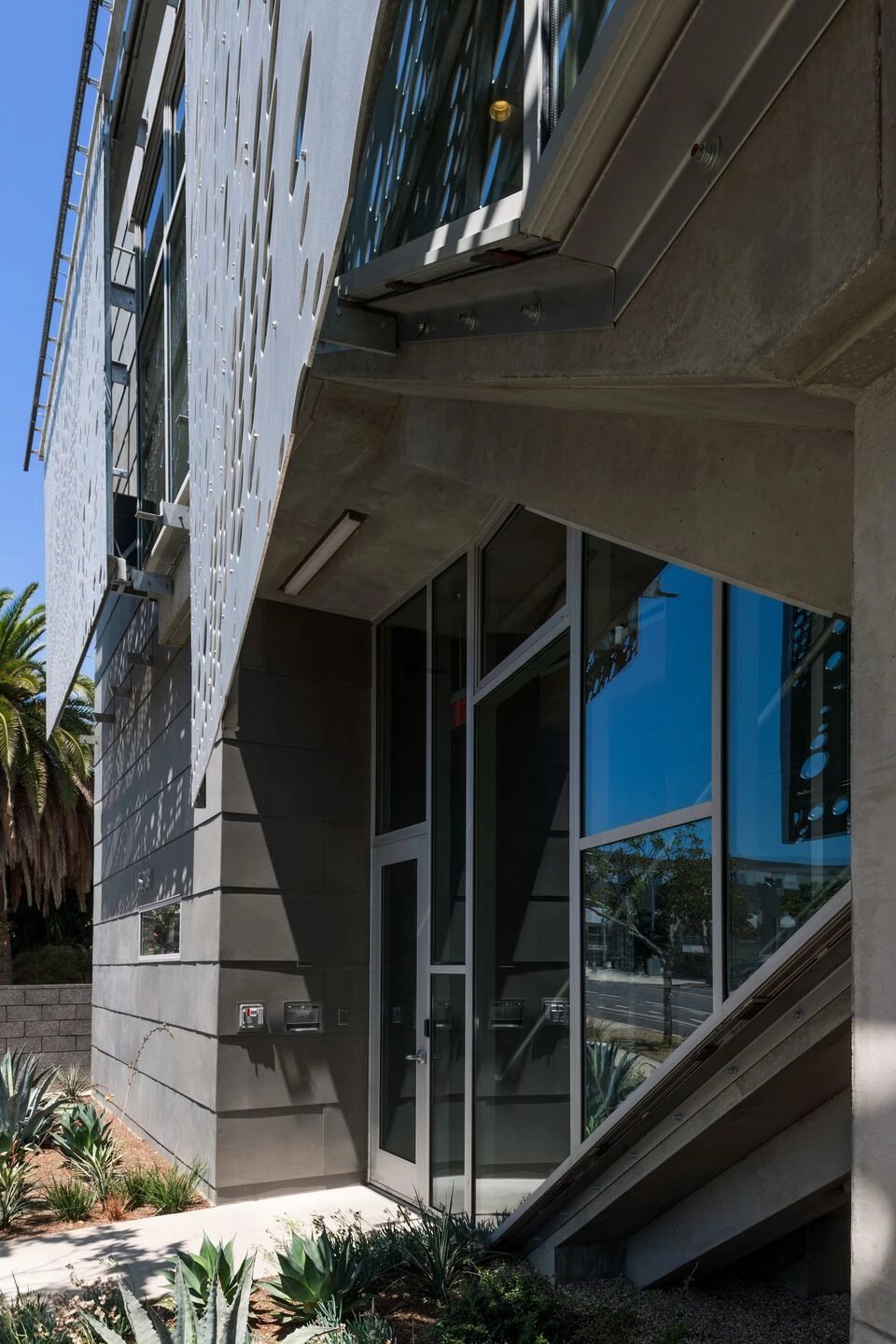 远程控制制作公司 1523丨美国加利福尼亚丨nonzero\architecture-37