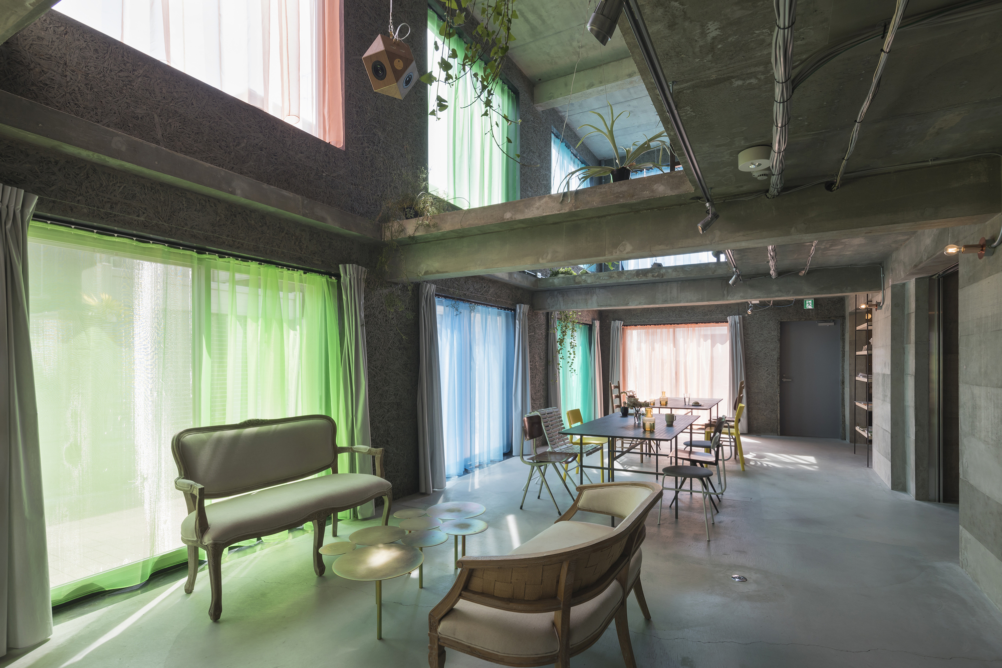 The Blend Inn Hotel / Tato Architects-38